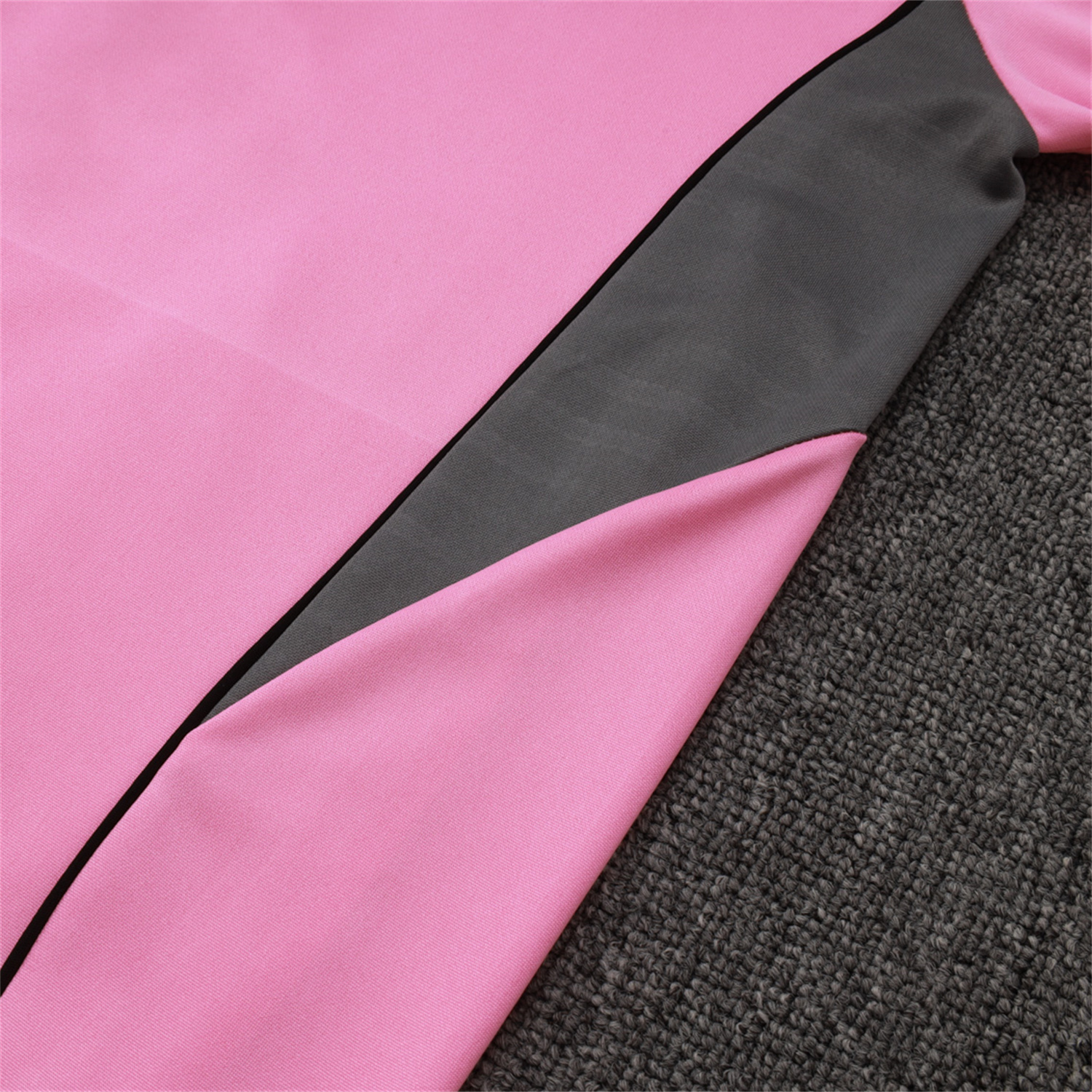 TKH-turbokithub-INT M.A.M 25-26 Long Sleeves Training Set - Pink Top & Black Pants