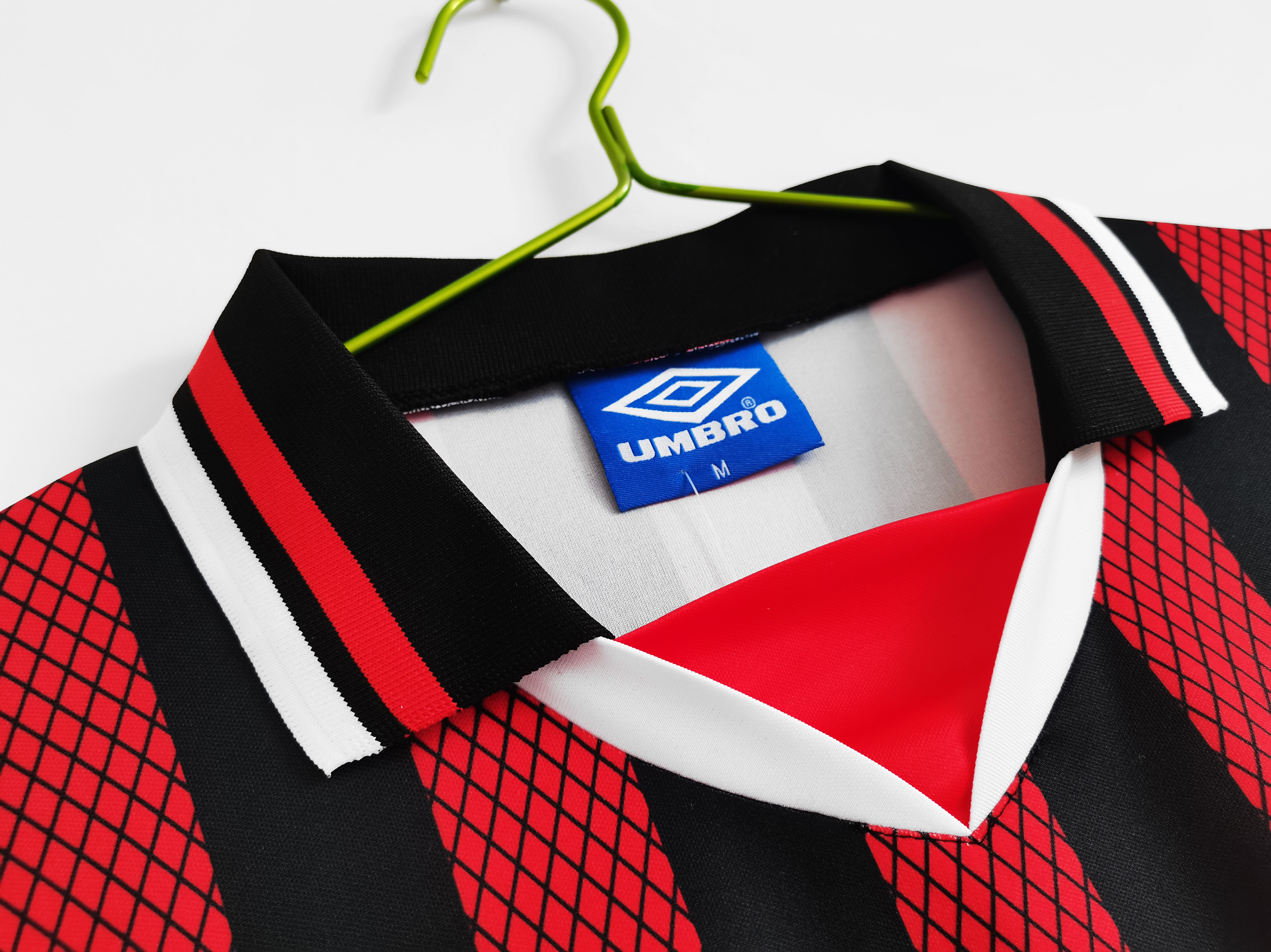 TKH-turbokithub-Retro Manchester City 1994-96 Away Stadium Jersey