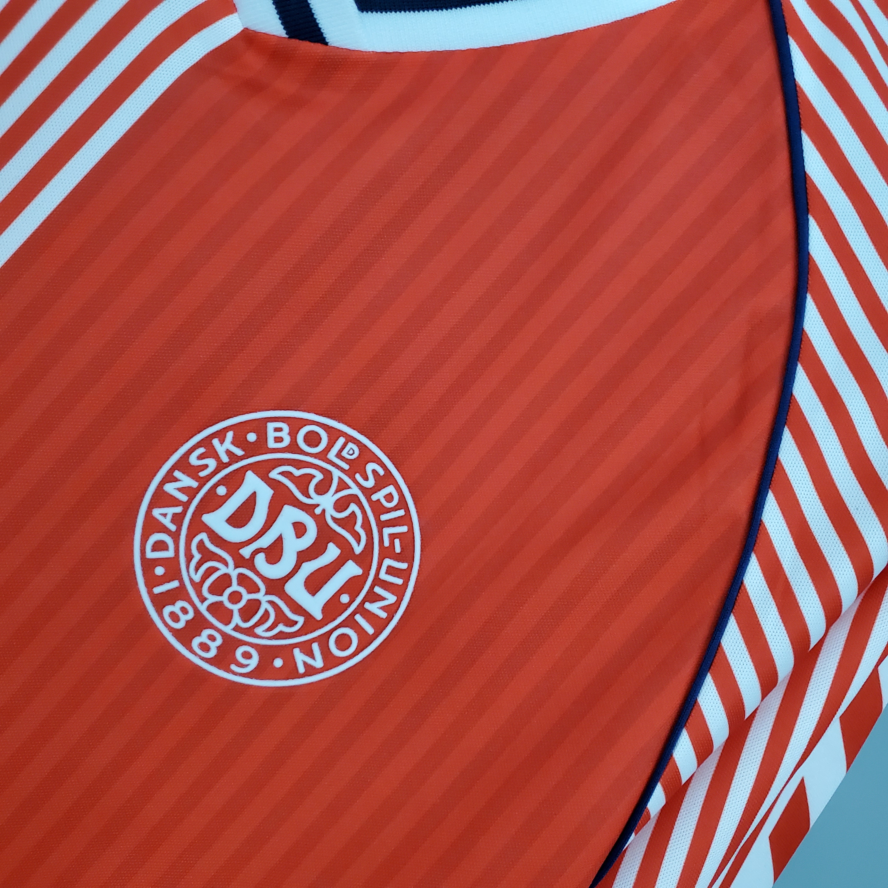TKH-turbokithub-Retro Denmark 1986 Home Stadium Jersey
