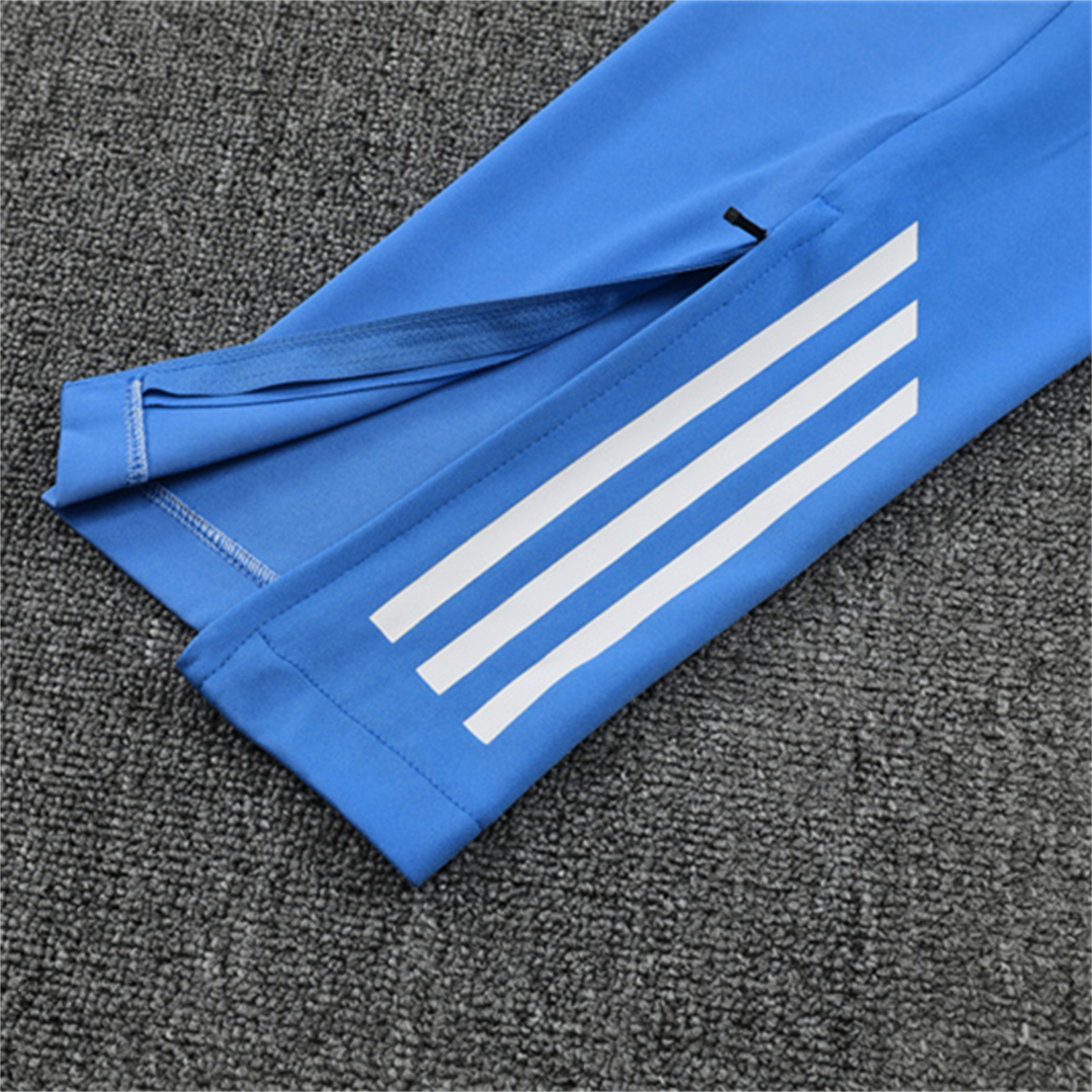 TKH-turbokithub-Real Madrid 25-26 Long Sleeve Training Set - White Top & Blue Pants