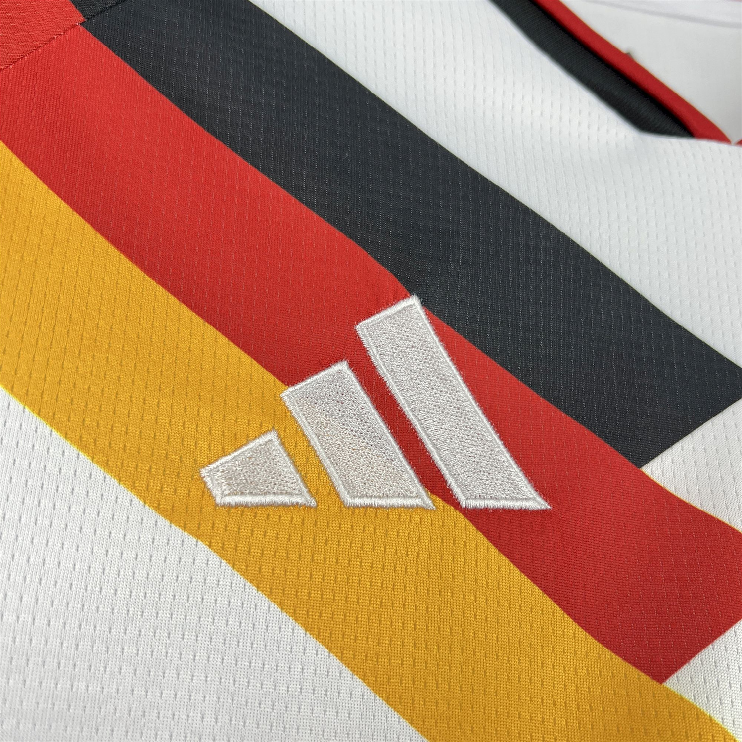 TKH-turbokithub-Germany 2026 Home Long Sleeves Jersey - Fans Version
