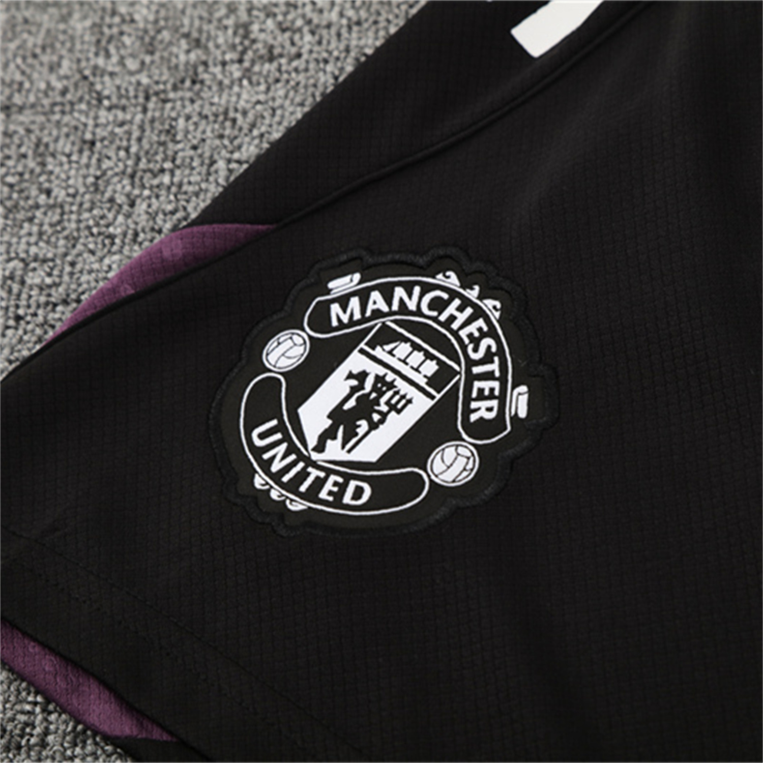 TKH-turbokithub-Manchester United 25-26 Kids Short-Sleeve Training Set - White Purple Top & Black Shorts