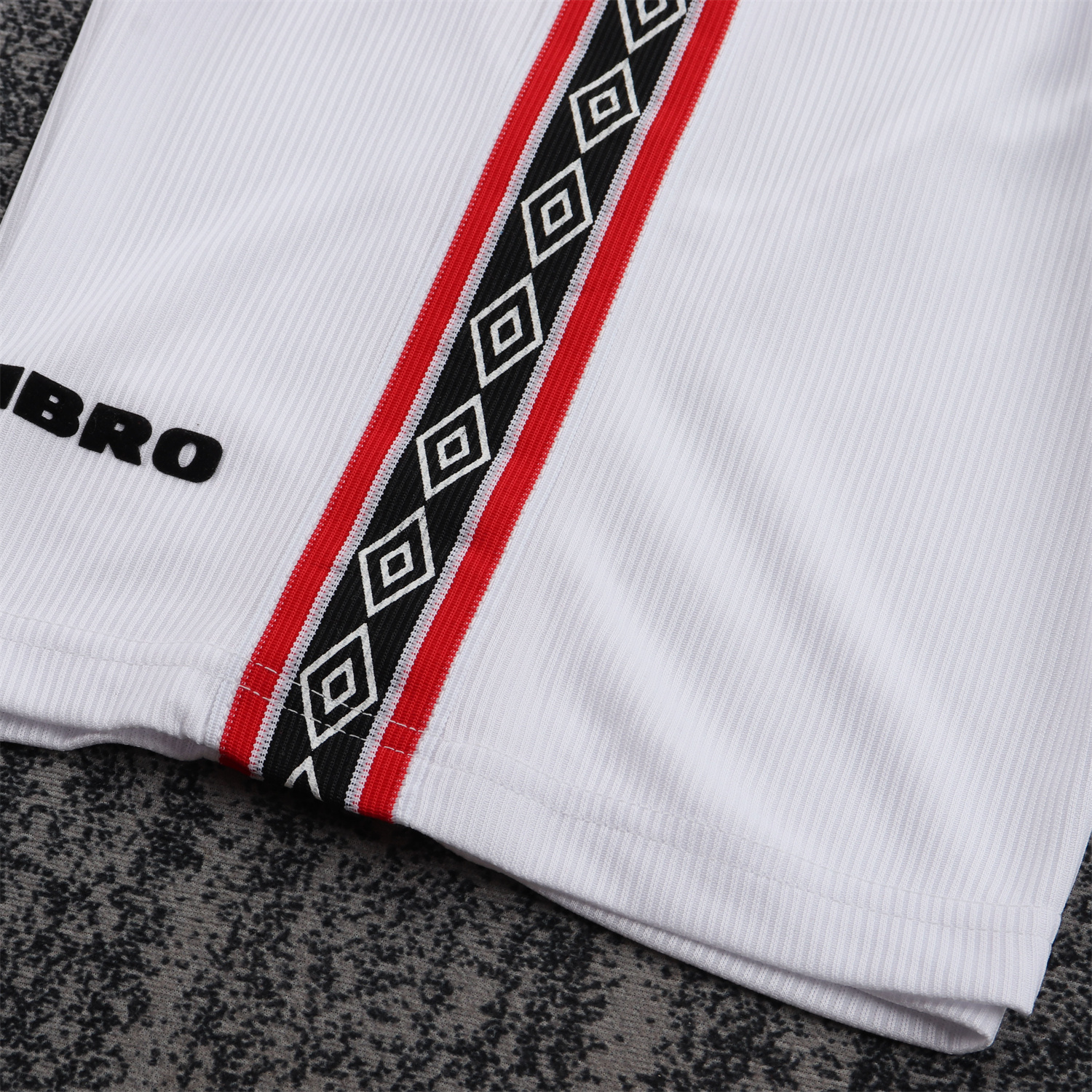 TKH-turbokithub-Retro Manchester United 1998-99 Home Long Sleeves Kids Kit