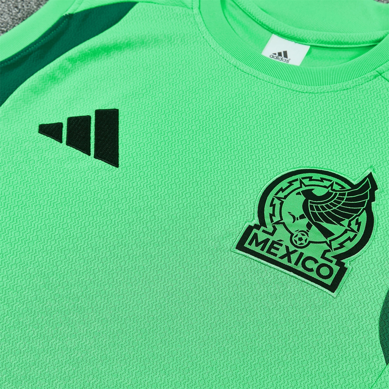 TKH-turbokithub-Mexico 2026 Vest Training Set - Green Vest and Black Shorts
