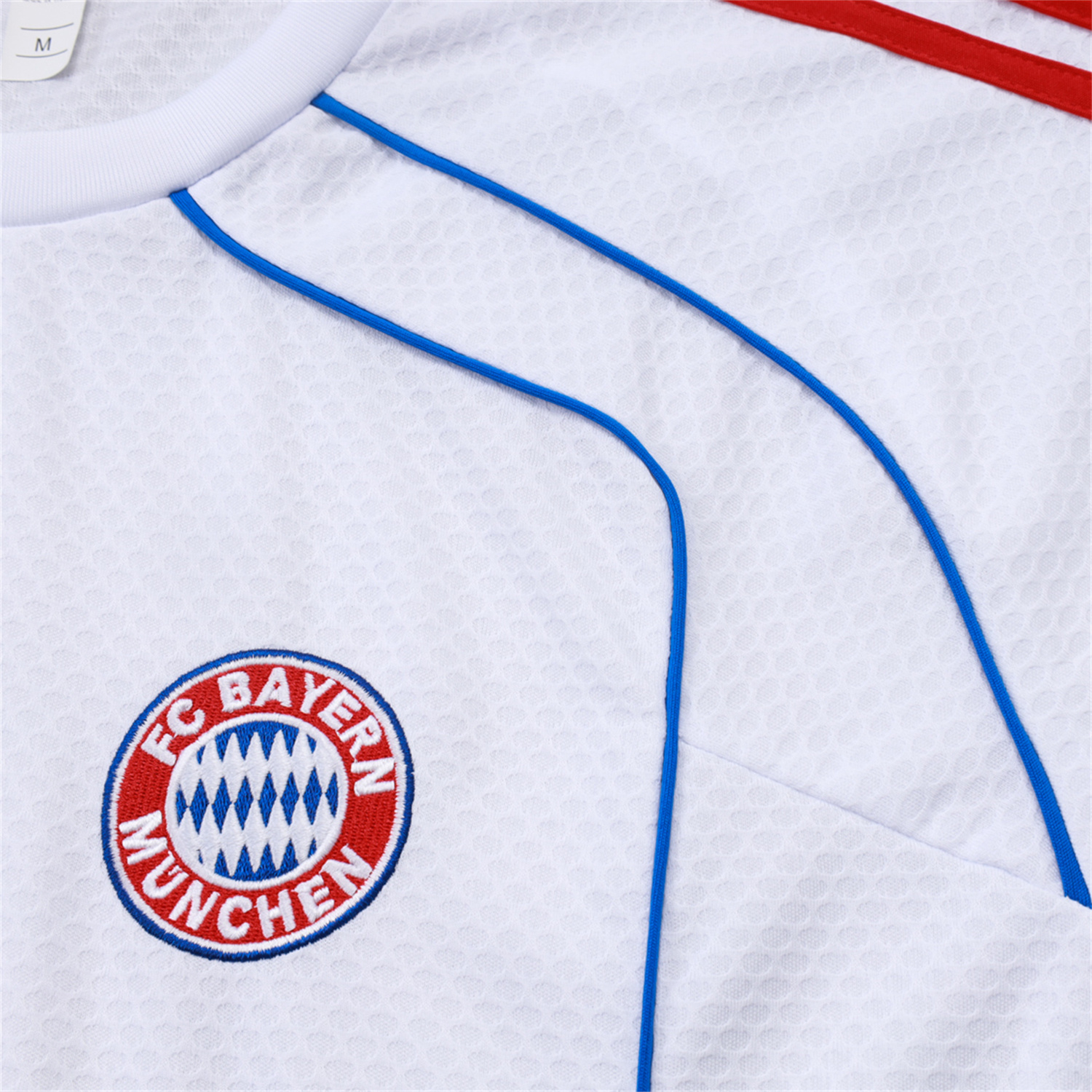 TKH-turbokithub-Bayern Munich 25-26 Short-Sleeve Training Set - White Throwback Top & Grey Shorts