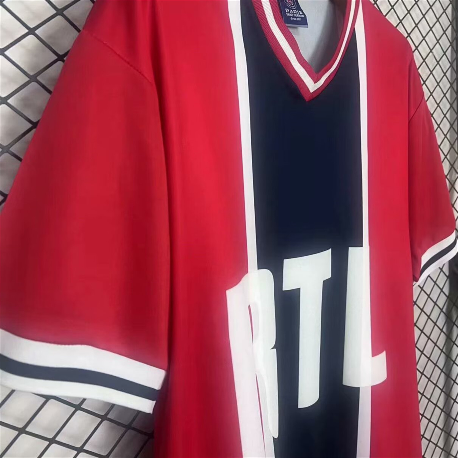TKH-turbokithub-Retro Paris Saint-Germain PSG 1975 Away Jersey with Number 11