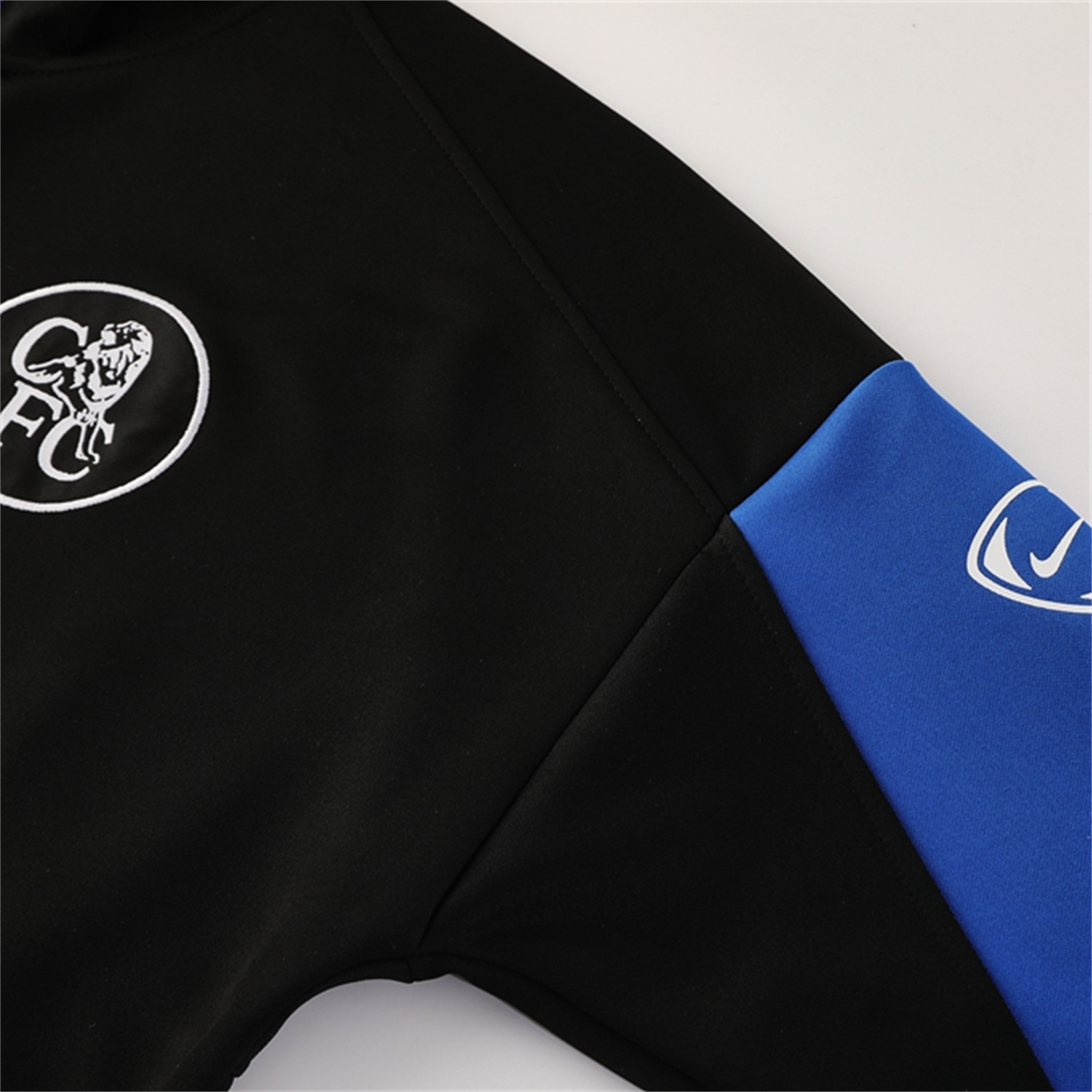 TKH-turbokithub-C.H.E.L.S.E.A 25-26 Jacket Training Tracksuit with Throwback Badge - Black Jackets & Pants