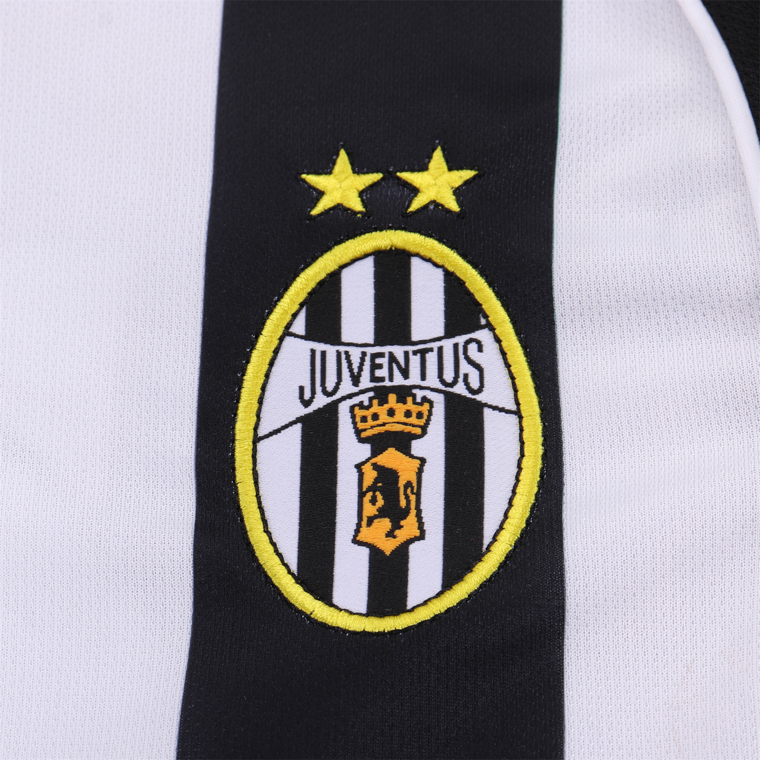 TKH-turbokithub-Retro Juventus 2002-03 Home Kids Kit