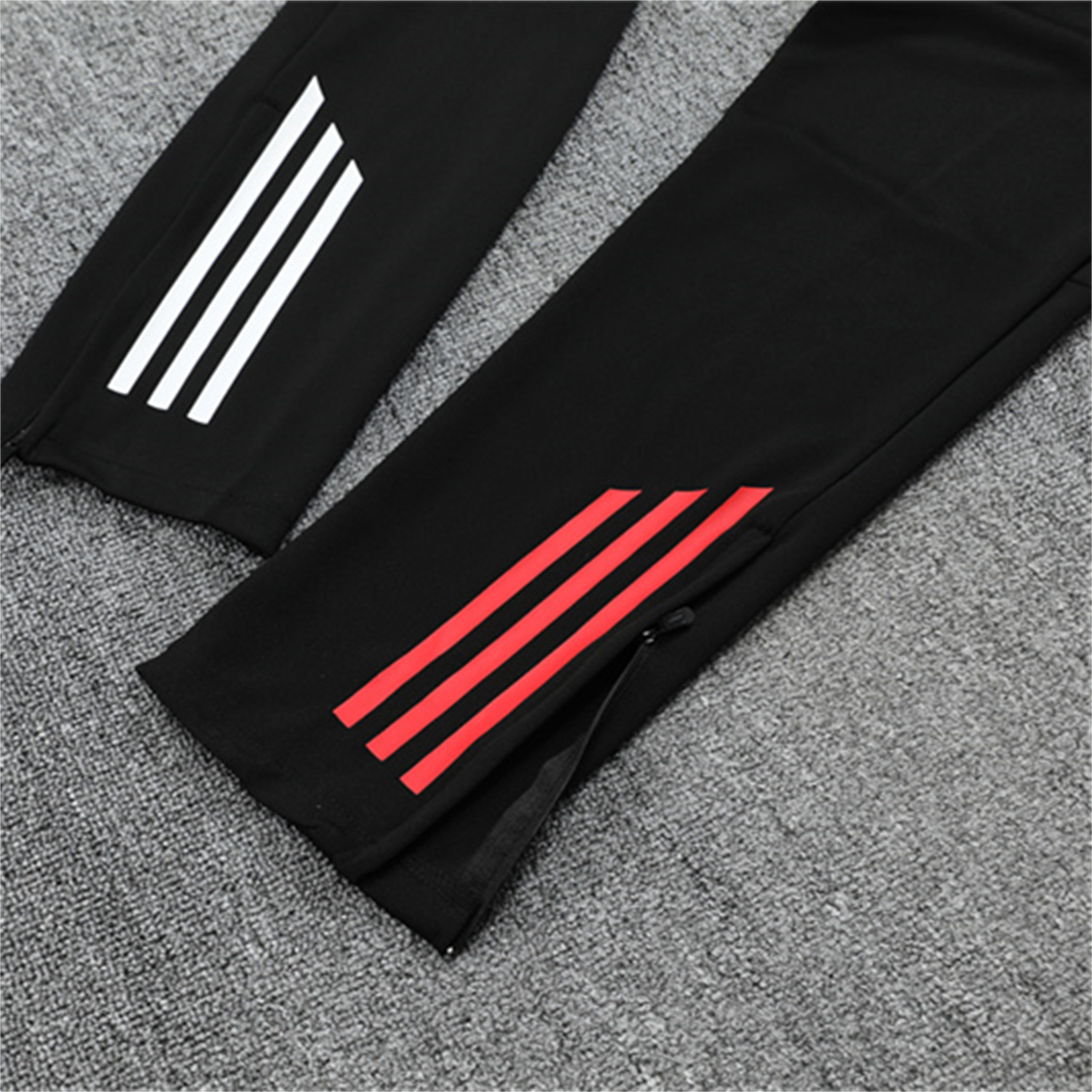 TKH-turbokithub-Ajax 25-26 Kids Long Sleeve Training Set - White Top and Black Pants