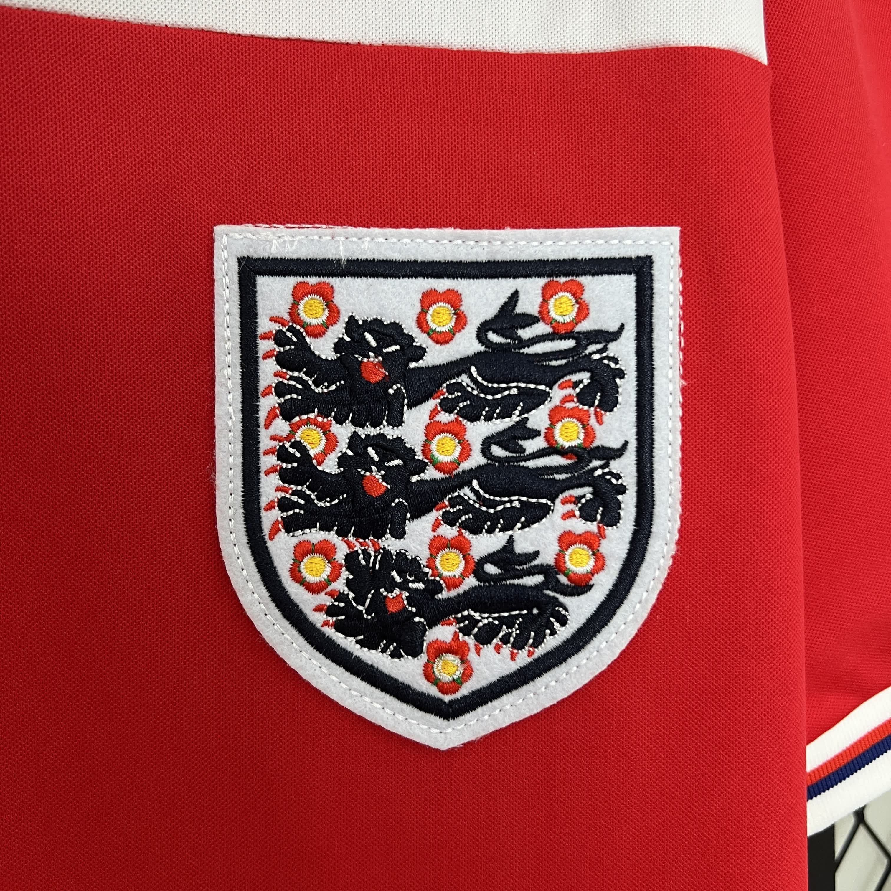 TKH-turbokithub-Retro England 1982 Away Stadium Jersey
