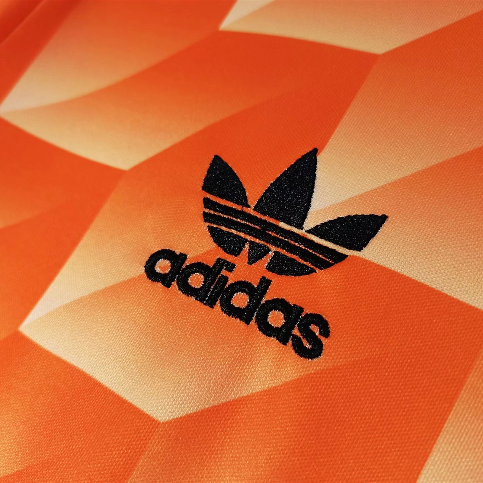 TKH-turbokithub-Retro Netherlands 1988 Orange Training Jersey