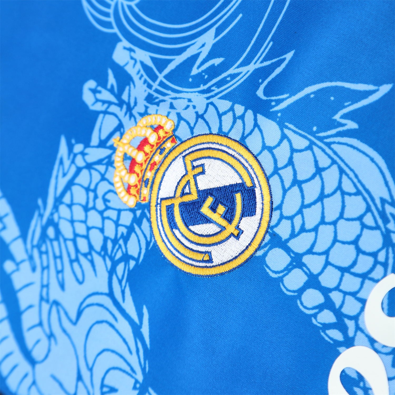 TKH-turbokithub-Real Madrid 25-26 Short-Sleeve Training Set - Blue Black Dragon Top & Black-White Shorts