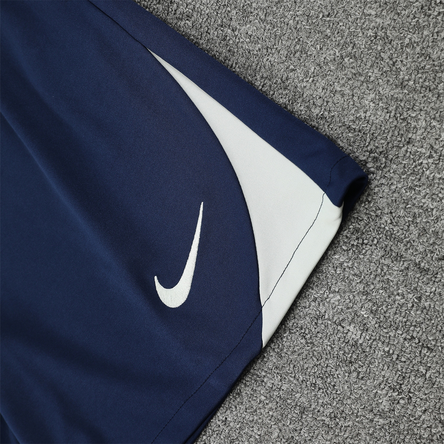 TKH-turbokithub-Inter Milan 25-26 Short-Sleeve Training Set - Blue Sleeve White Top & Blue Shorts