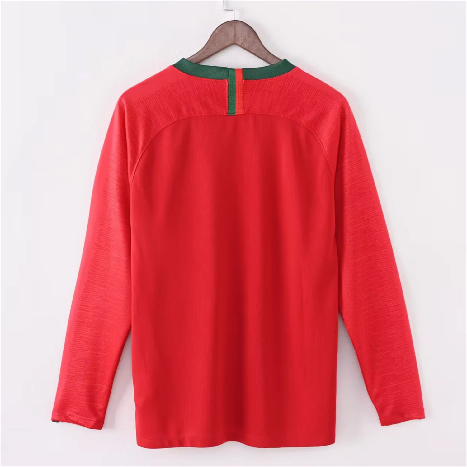 TKH-turbokithub-Retro Portugal 2018 Home Long Sleeves Jersey
