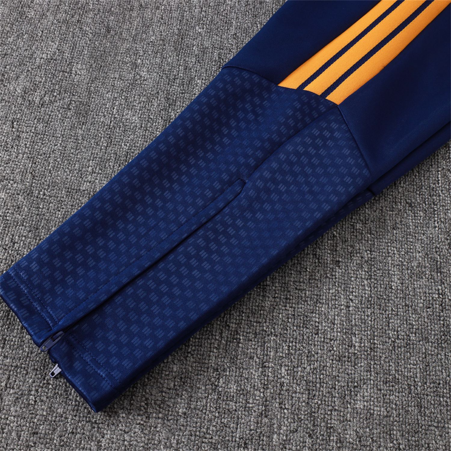 TKH-turbokithub-Real Madrid 26-27 Long Sleeves Training Set - Yellow Edge Deep Blue Top And Pants