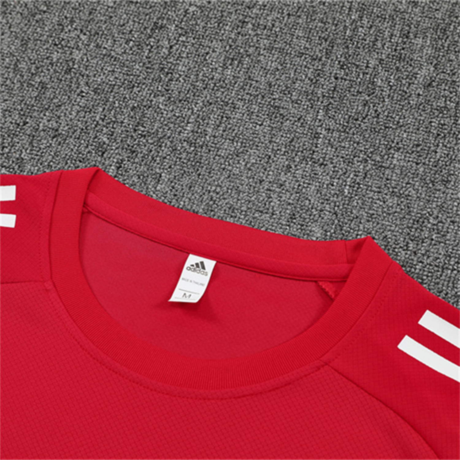 TKH-turbokithub-Liver.pool 25-26 Kids Short-Sleeve Training Set - Red Top & Black Shorts