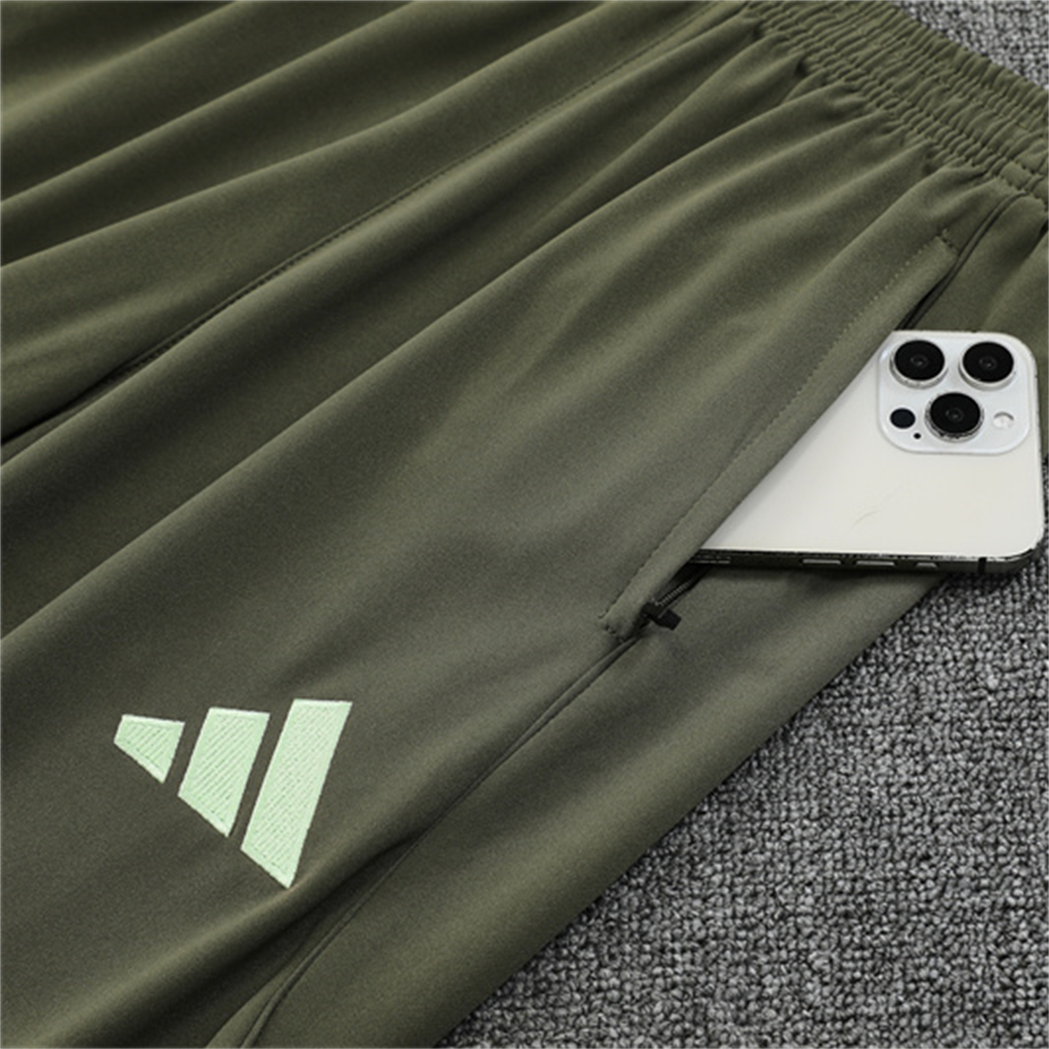 TKH-turbokithub-Real Madrid 25-26 Long Sleeve Training Set - Army Green Top & Pants