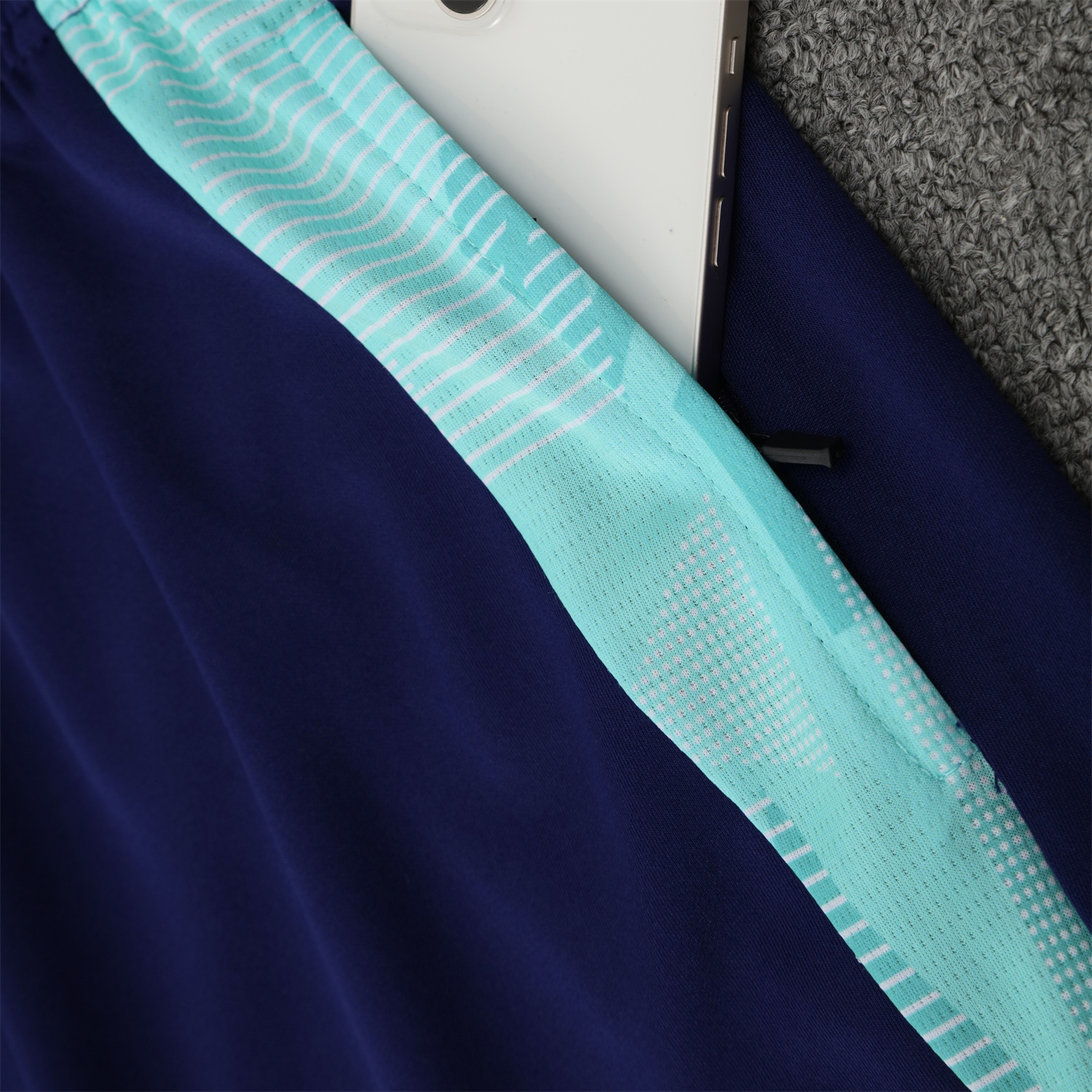 TKH-turbokithub-Flamengo 25-26 Long Sleeve Training Set - Light Blue Top & Deep Blue Pants