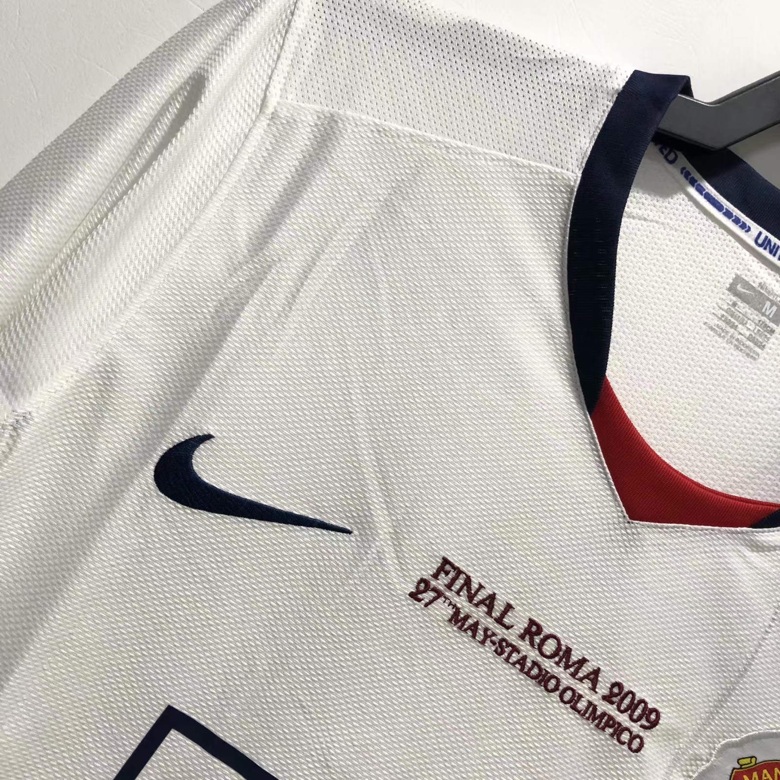TKH-turbokithub-Retro Manchester United 08-09 Away Long Sleeve Jersey - Champions League Final Version