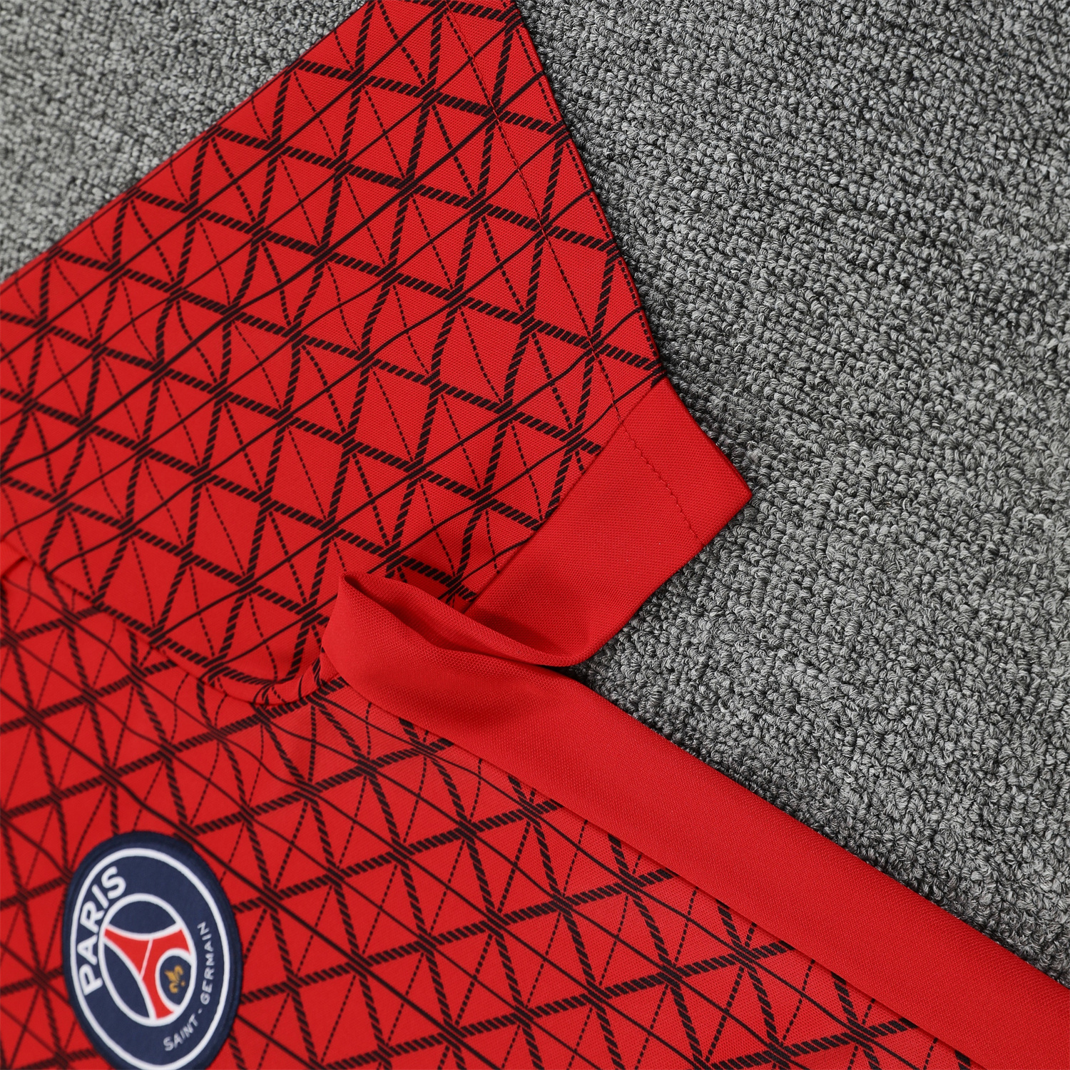 TKH-turbokithub-Paris Saint-Germain PSG 25-26 Short-Sleeve Training Set - Red Top & Deep Blue Shorts