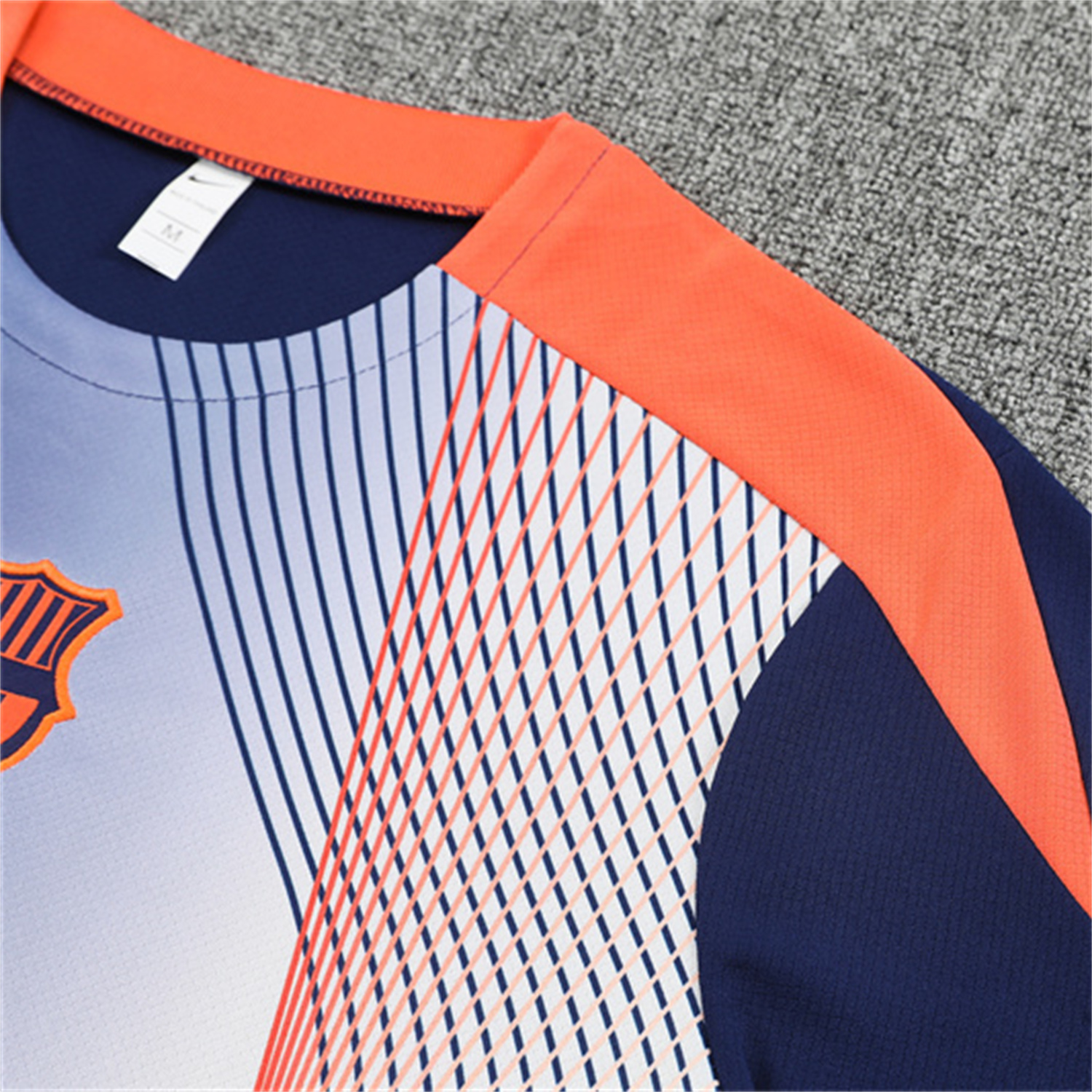 TKH-turbokithub-Barcelona 25-26 Kids Short-Sleeve Training Set - Red Blue Line Top & Blue Shorts