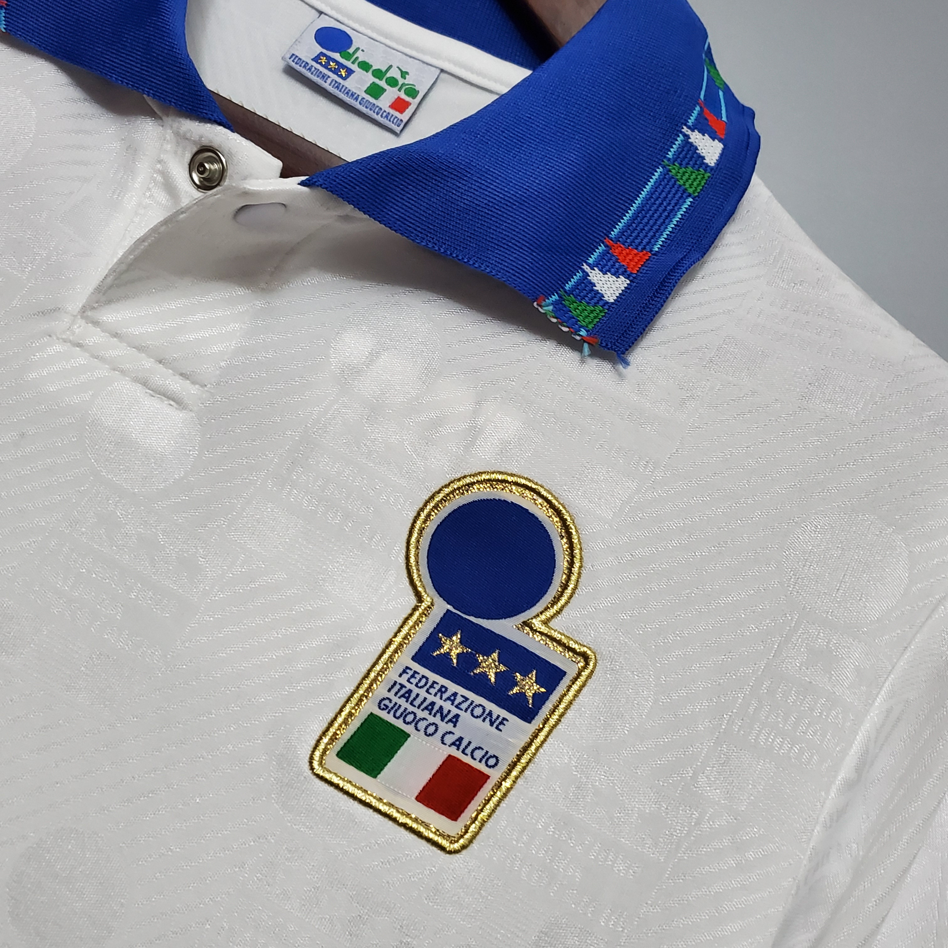 TKH-turbokithub-Retro Italy 1994 Away Stadium Jersey