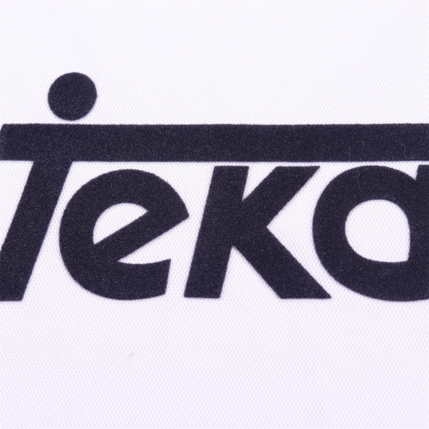TKH-turbokithub-Retro Real Madrid 2000-01 Home Kids Kit