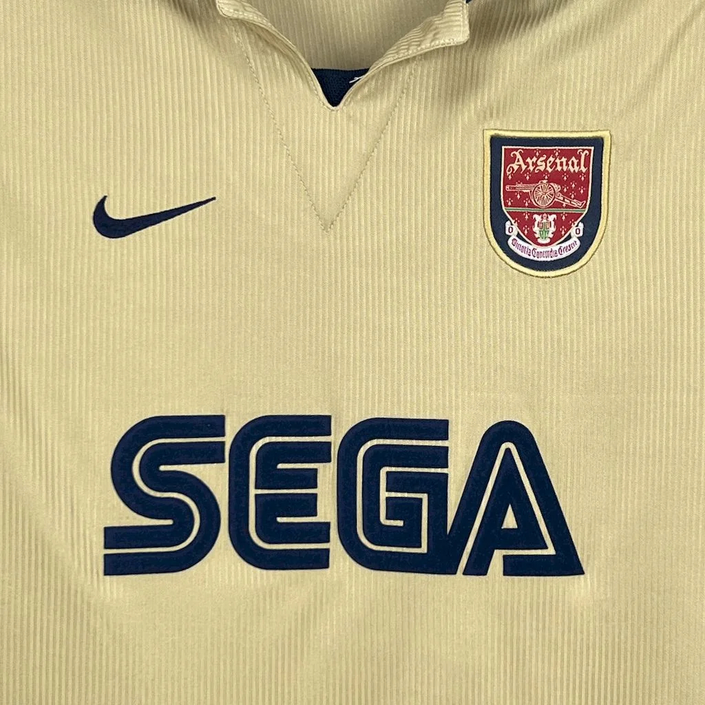 TKH-turbokithub-Retro Arsenal 2001-02 Away Long Sleeves Jersey