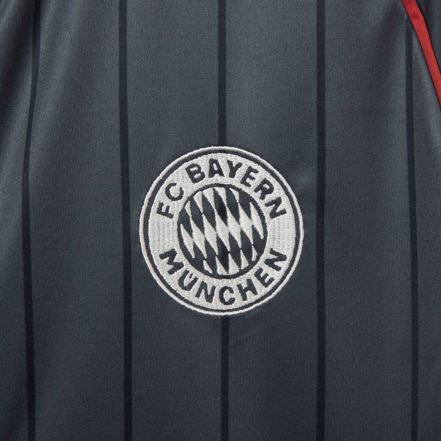 TKH-turbokithub-Bayern Munich 25-26 Deep Grey Baseball Jersey