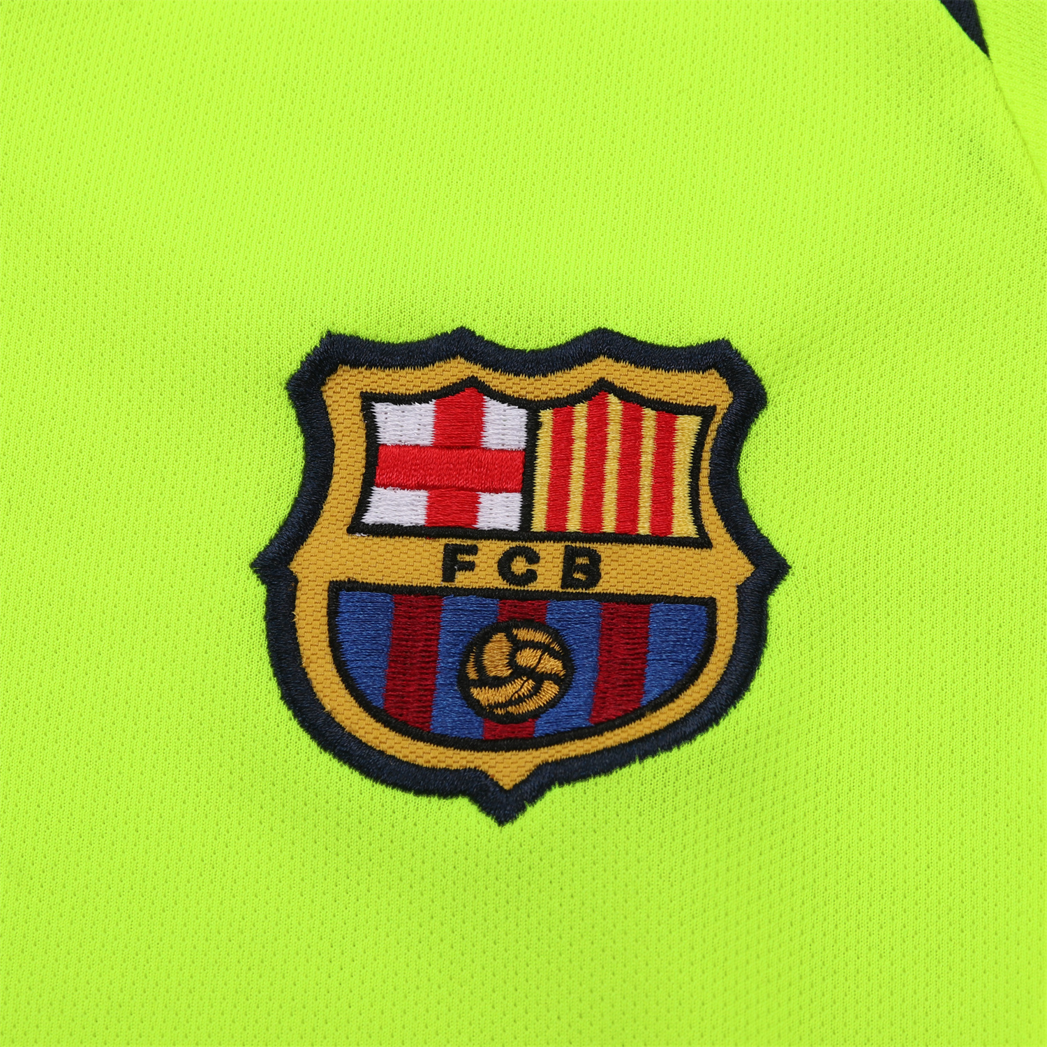 TKH-turbokithub-Retro Barcelona 2005-06 Away Kids Kit
