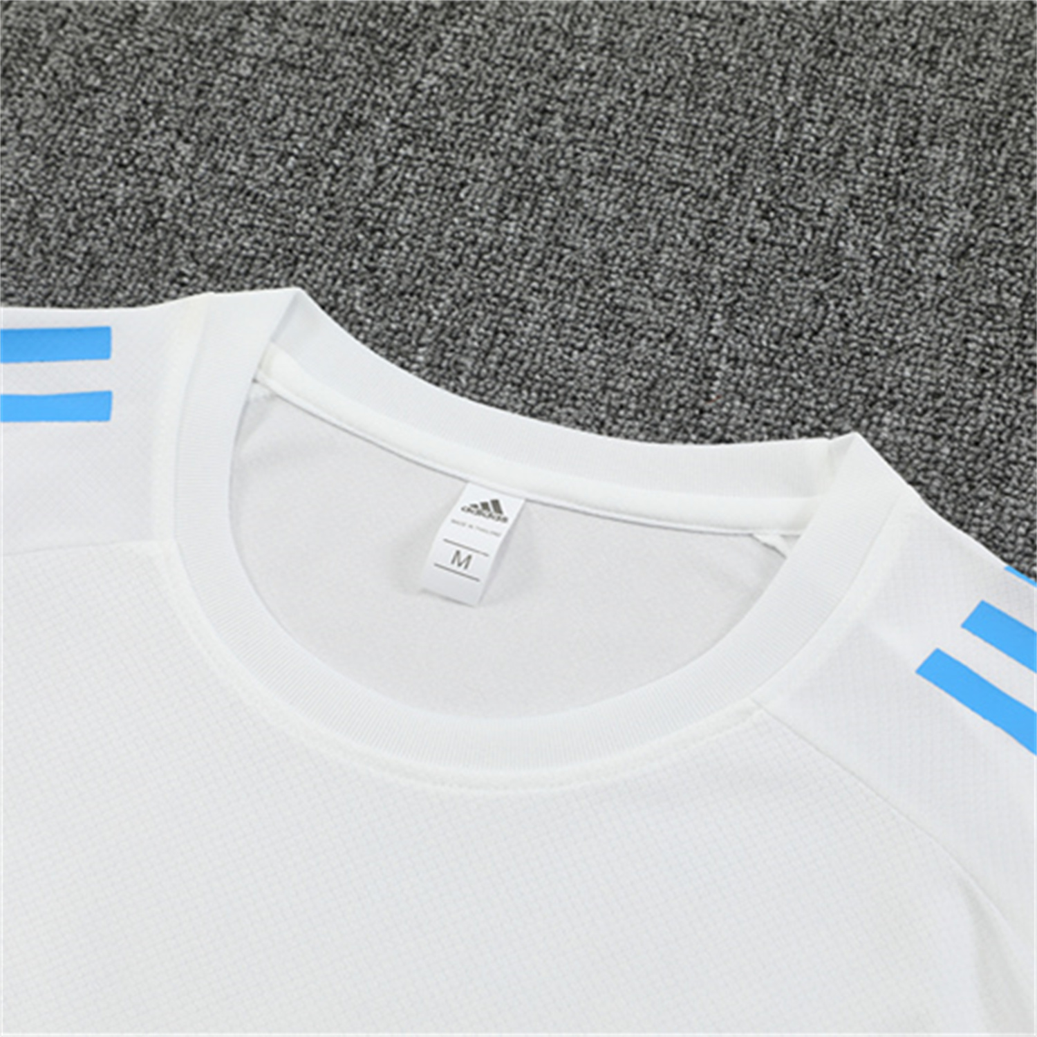 TKH-turbokithub-Real Madrid 25-26 Kids Short-Sleeve Training Set - White Top and Sky Blue Shorts