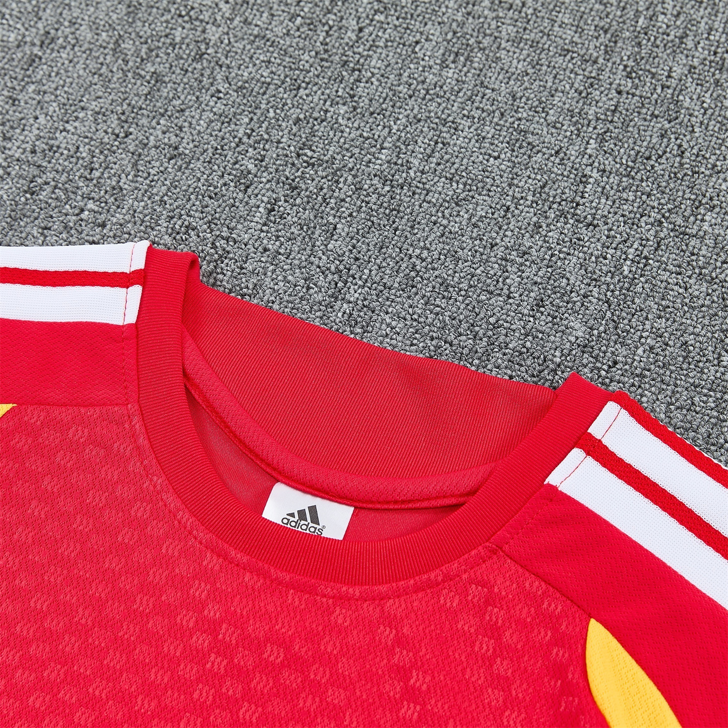 TKH-turbokithub-Germany 2026 Short-Sleeve Training Set - Red Top and Black Shorts