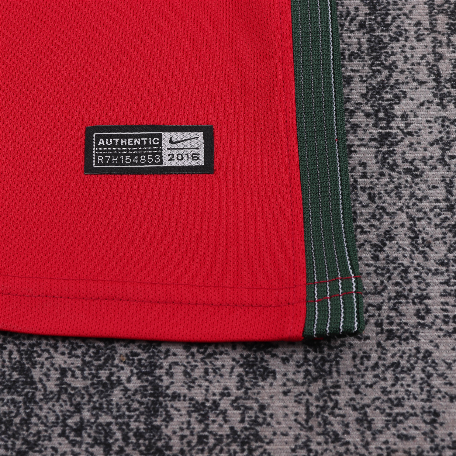 TKH-turbokithub-Retro Portugal 2016 Home Kids Kit