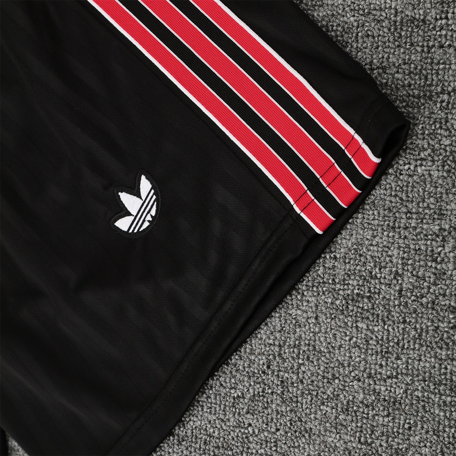TKH-turbokithub-Flamengo 25-26 Short-Sleeve Training Set - Red Top & Black Shorts