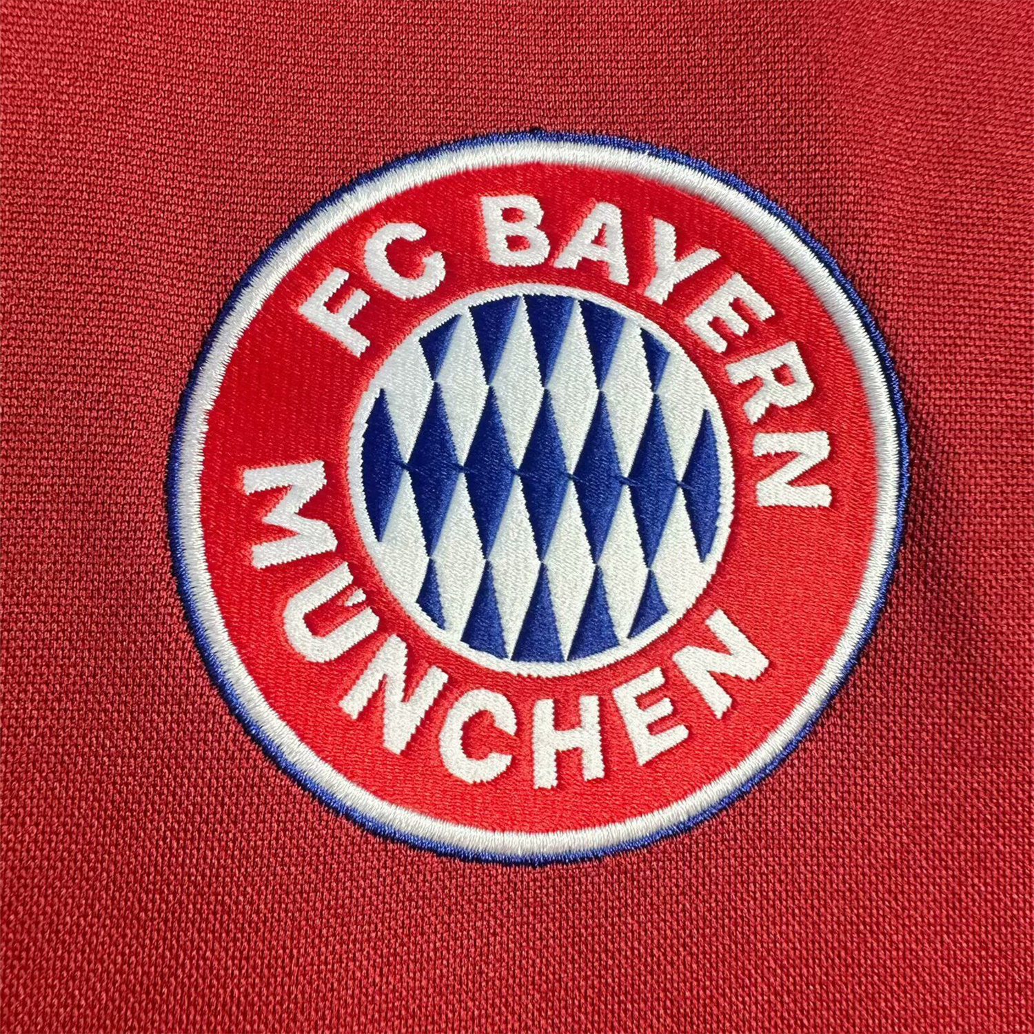TKH-turbokithub-Retro Bayern Munich 2001-02 Home Jersey