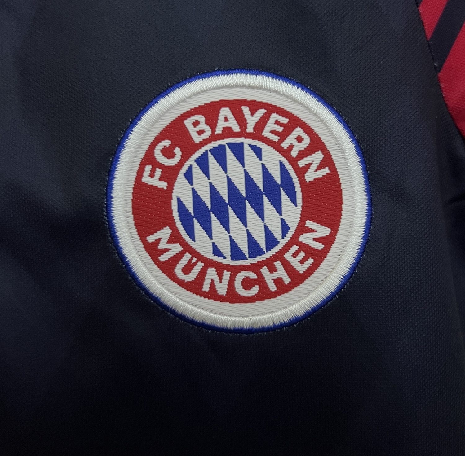 TKH-turbokithub-Retro Bayern Munich 1997-99 Home Kids Kit