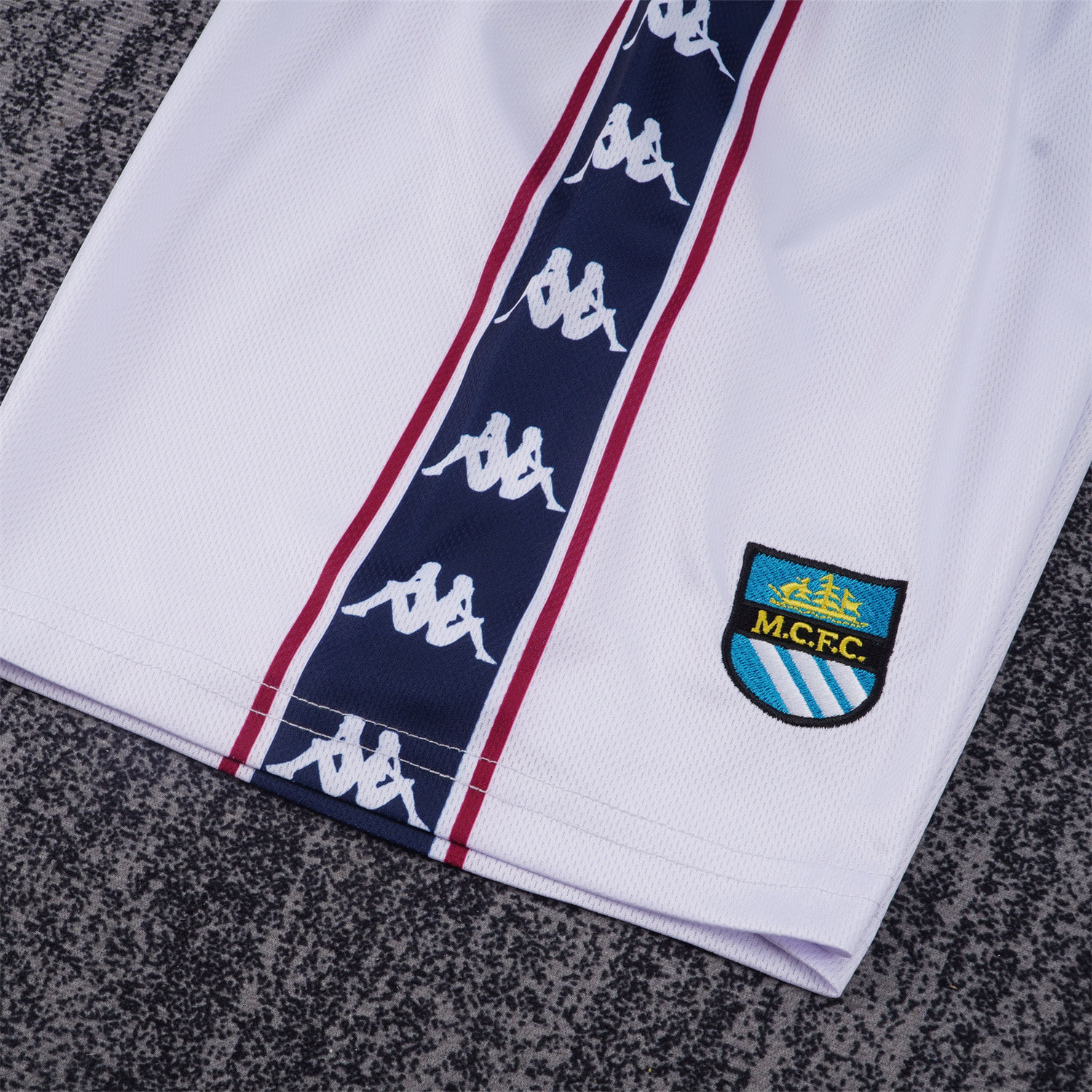 TKH-turbokithub-Retro Manchester City 1997-98 Home Kids Kit