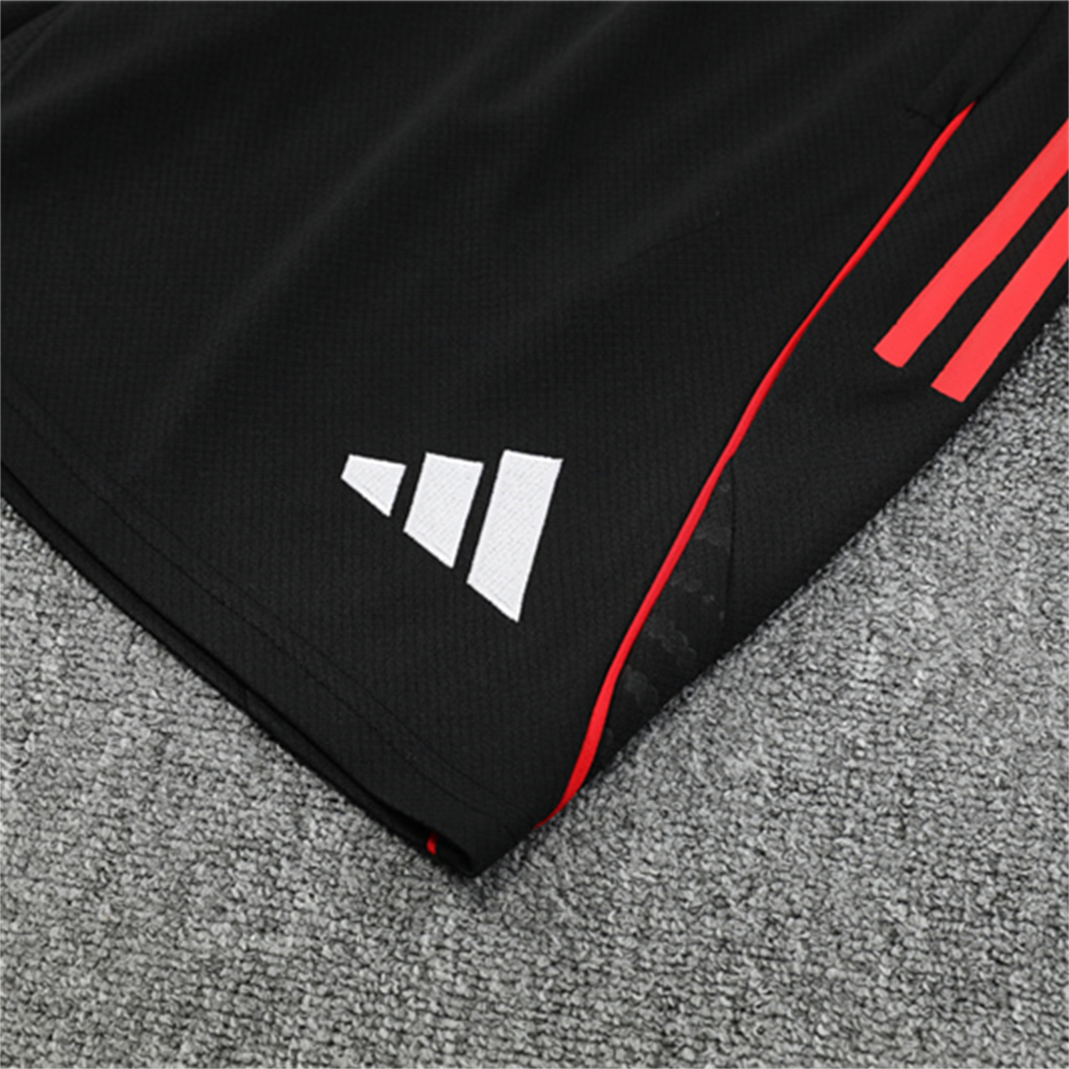 TKH-turbokithub-Ajax 25-26 Short-Sleeve Training Set - Black Top and Black Shorts