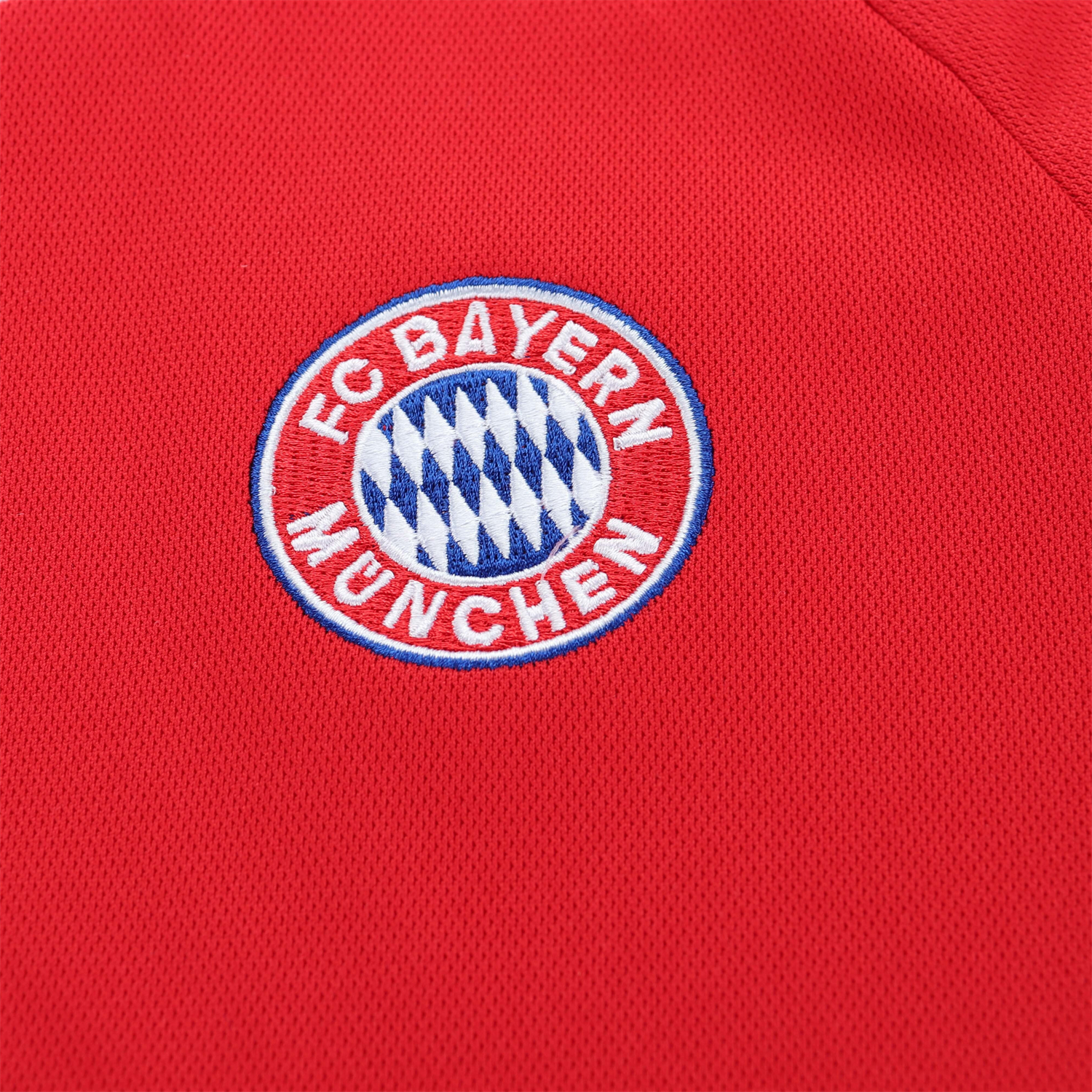 TKH-turbokithub-Retro Bayern Munich 2001-02 Home Kids Kit