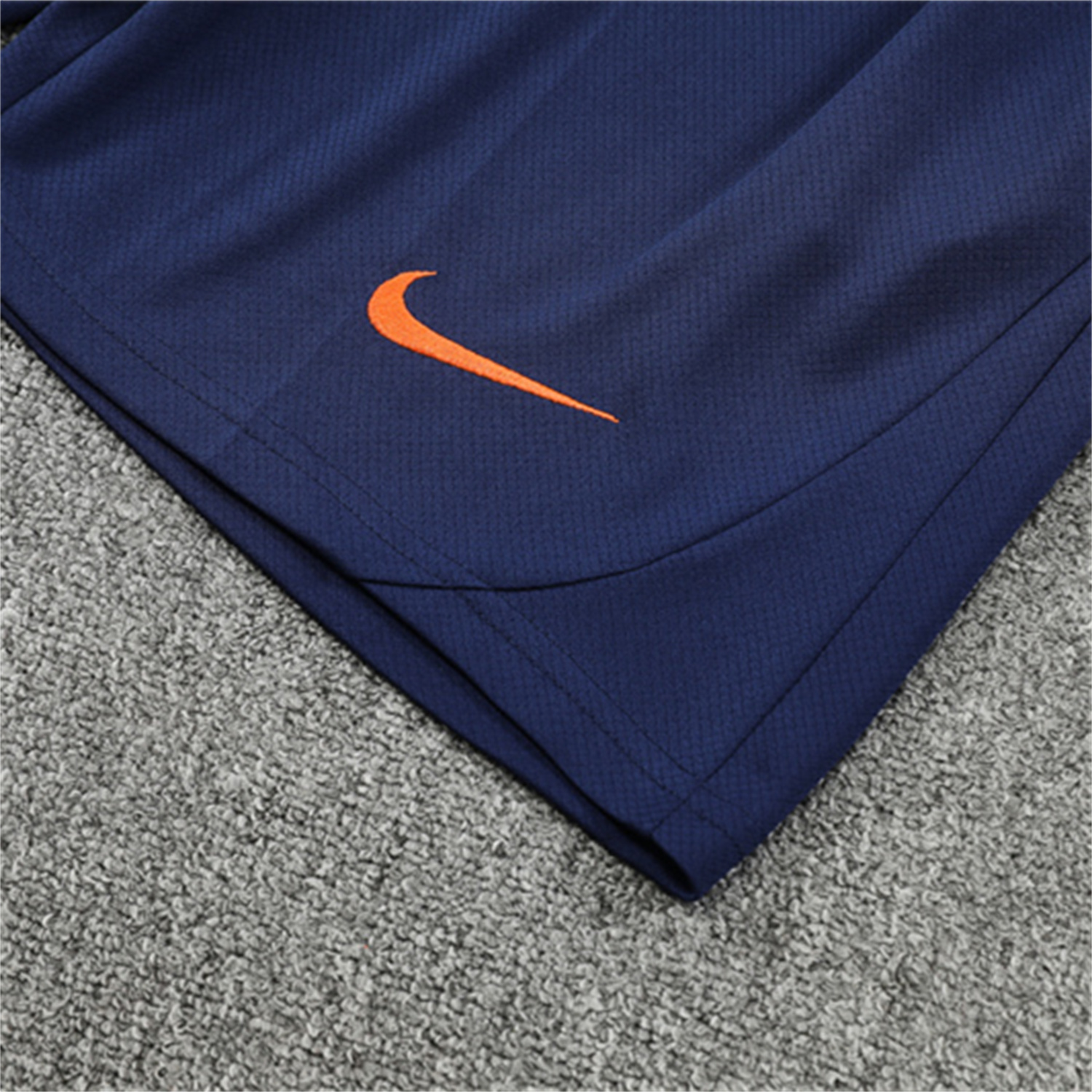 TKH-turbokithub-Barcelona 25-26 Kids Short-Sleeve Training Set - Red Blue Line Top & Blue Shorts