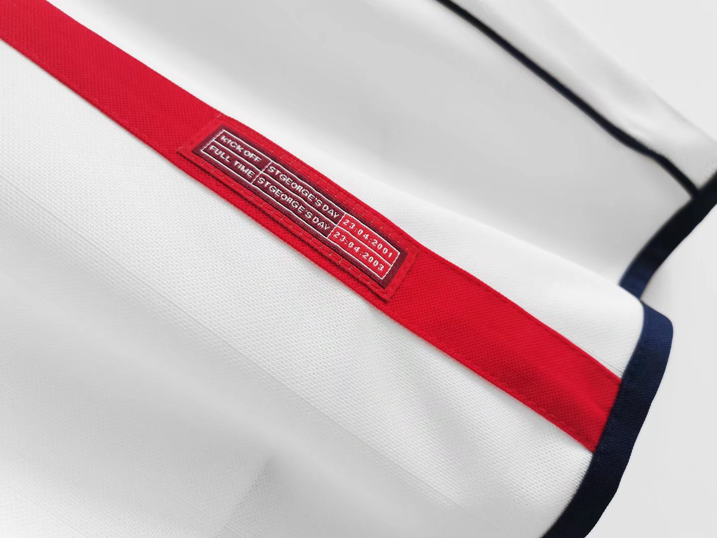 TKH-turbokithub-Retro England 2002 Home Stadium Jersey
