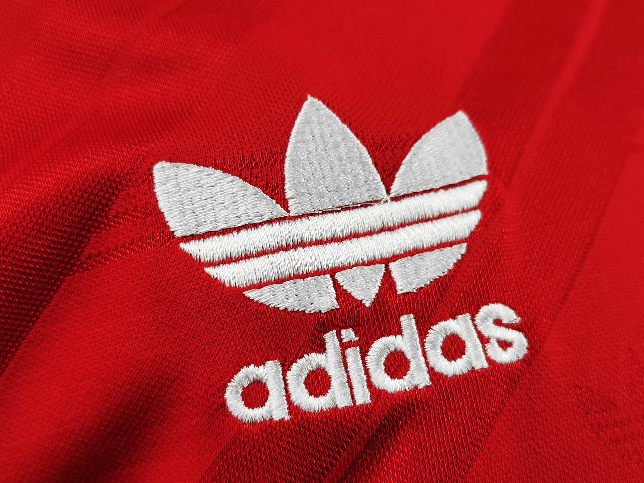 TKH-turbokithub-Retro Manchester United 86-88 Home Stadium Jersey