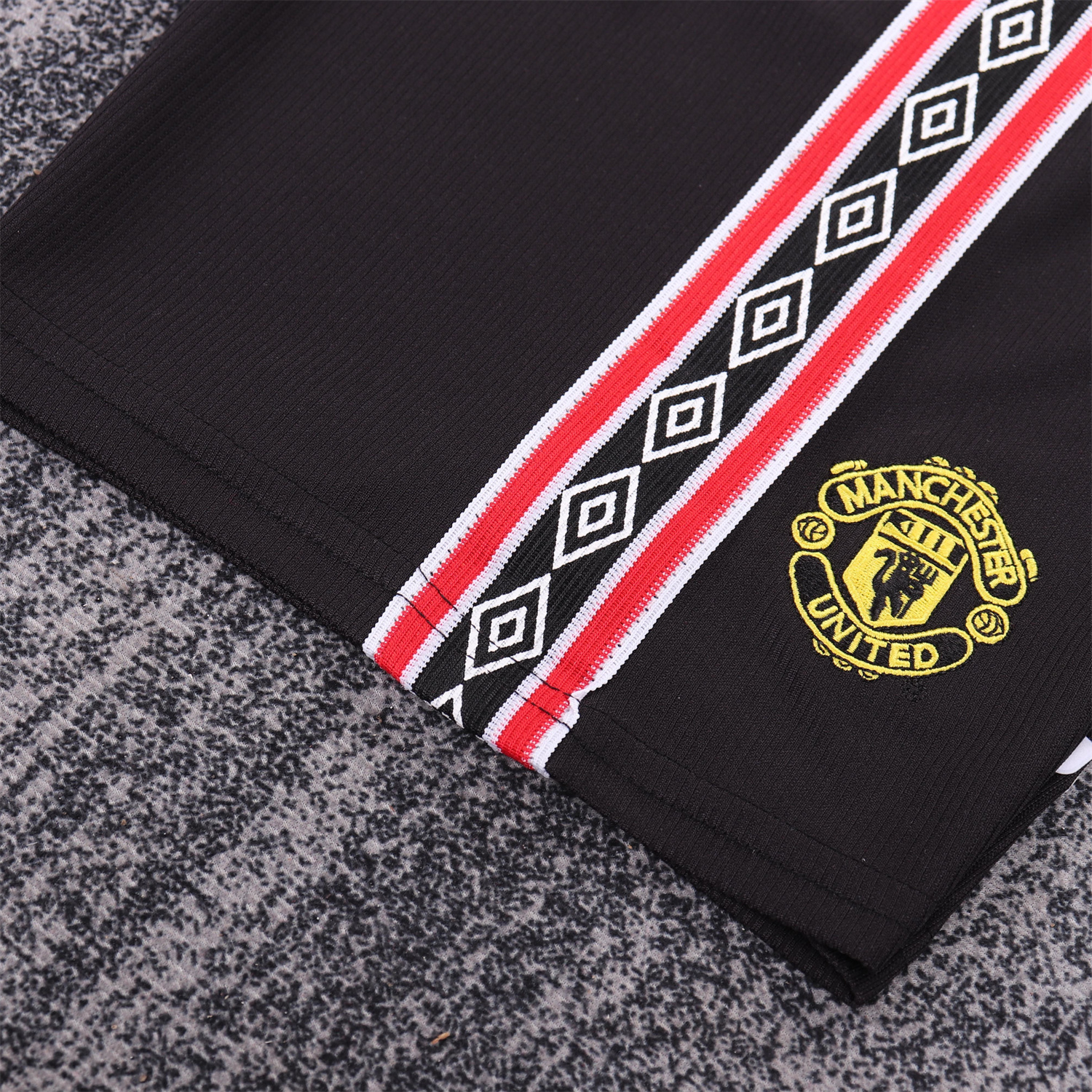TKH-turbokithub-Retro Manchester United 1998-99 Away Kids Kit