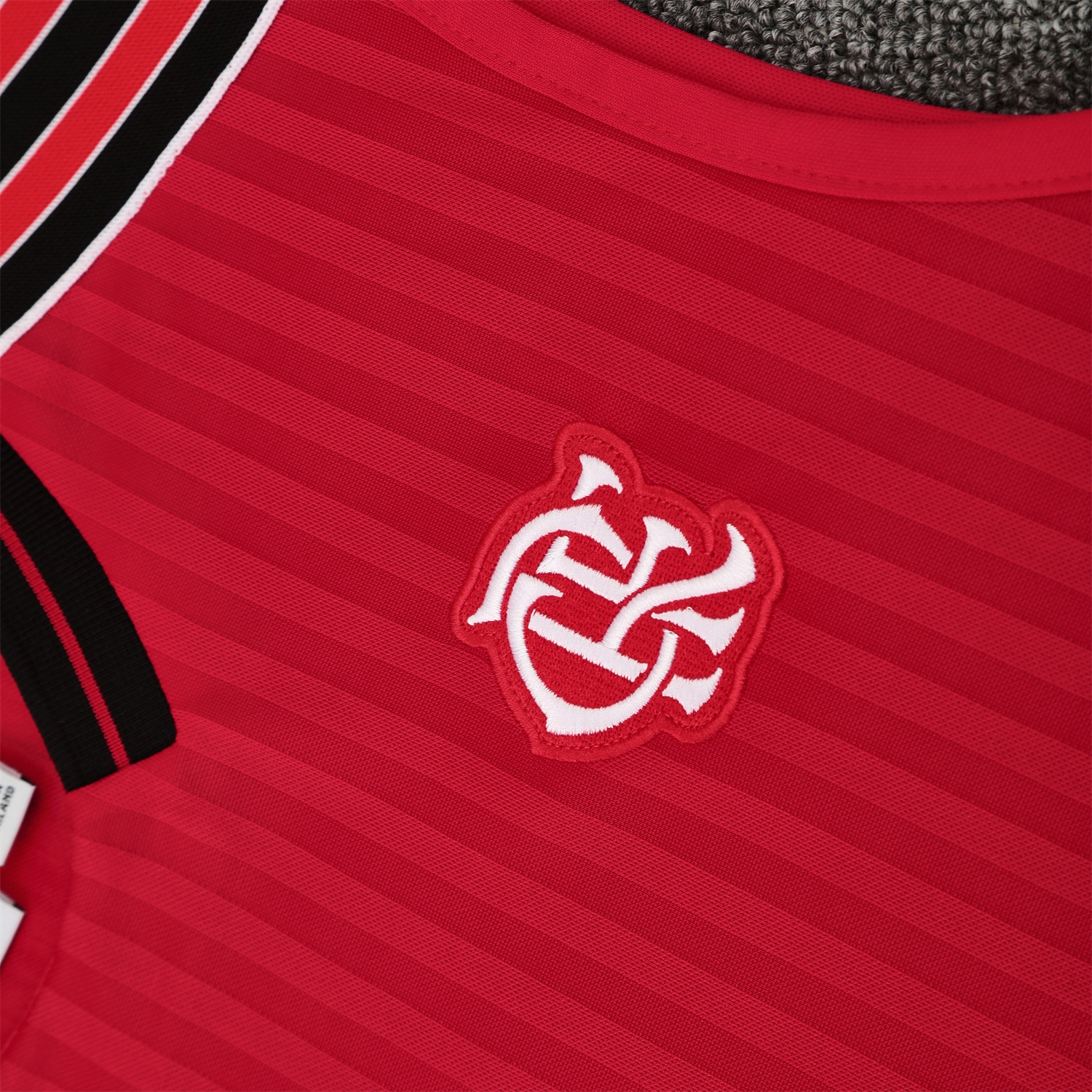 TKH-turbokithub-Flamengo 25-26 Short-Sleeve Training Set - Red Vest & Black Shorts