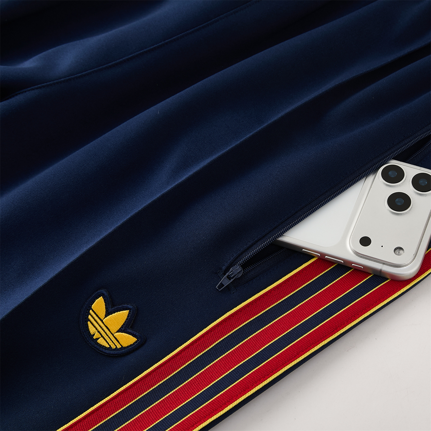 TKH-turbokithub-AS Roma 25-26 Originals LFSTLR Jacket Training Tracksuit - White Top and Blue Pant