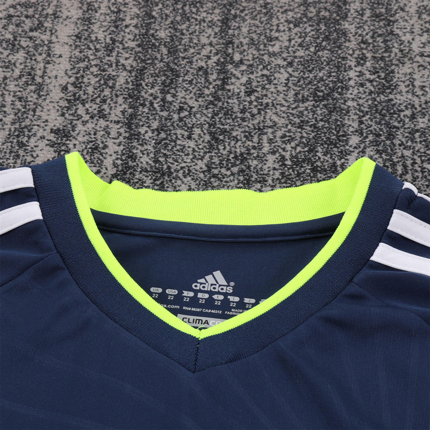 TKH-turbokithub-Retro Real Madrid 2010-11 Away Kids Kit