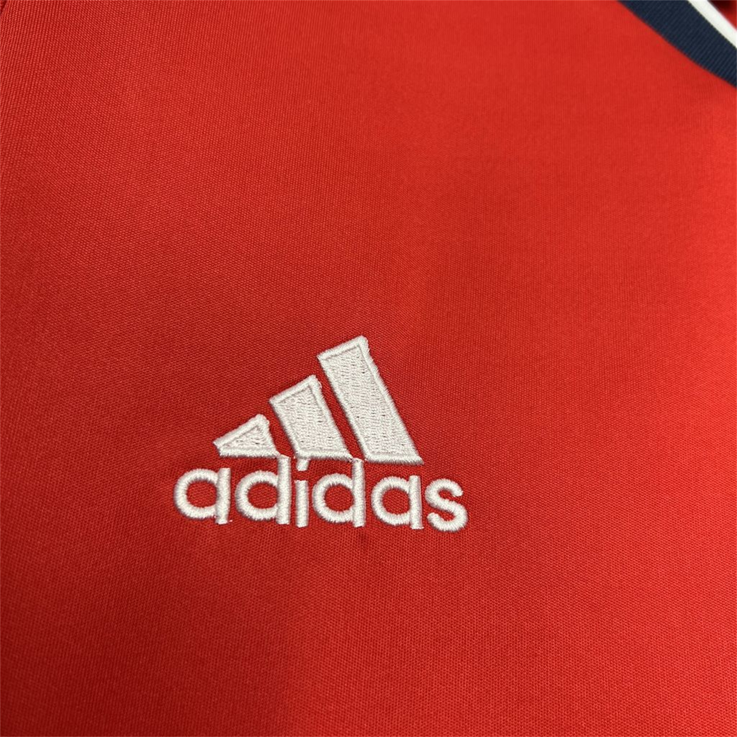 TKH-turbokithub-Retro Bayern Munich 2000-01 Home Jersey