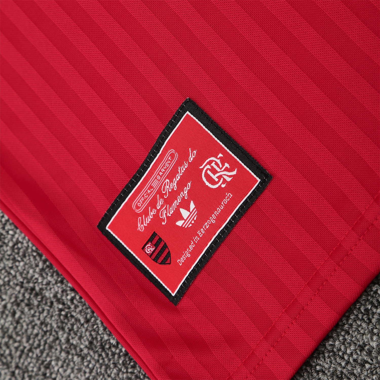 TKH-turbokithub-Flamengo 25-26 Short-Sleeve Training Set - Red Vest & Black Shorts