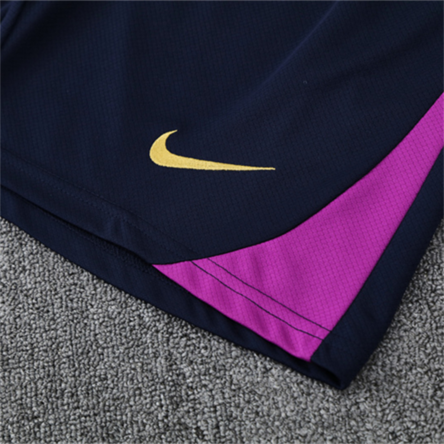 TKH-turbokithub-Barcelona 25-26 Short-Sleeve Training Set - Purple Top & Deep Blue Shorts