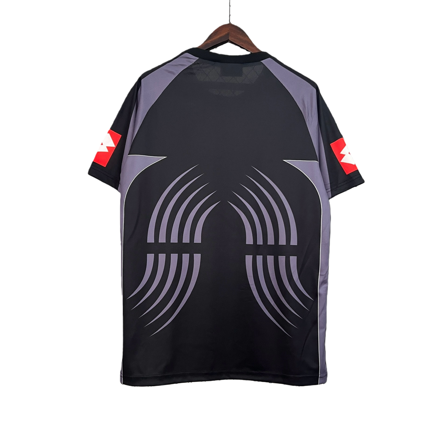 TKH-turbokithub-Retro Juventus 2001-02 Black Goalkeeper Jersey